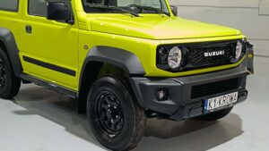 Suzuki po zmianie chromu na czerń