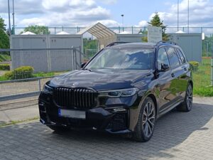 BMW X7 zabezpieczone folią PPF Full Front